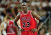 Эксперт НБА считает, что 52-летний Джордан уделал бы лучшую версию ЛеБрона