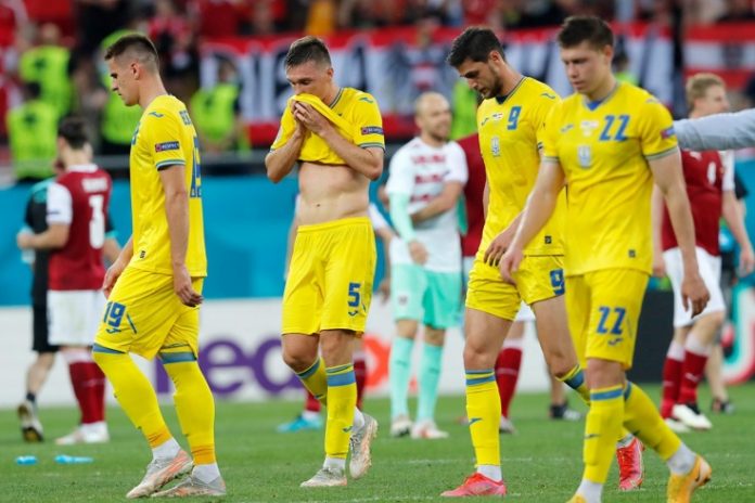 Украина проиграла Австрии и может вылететь с Евро-2020