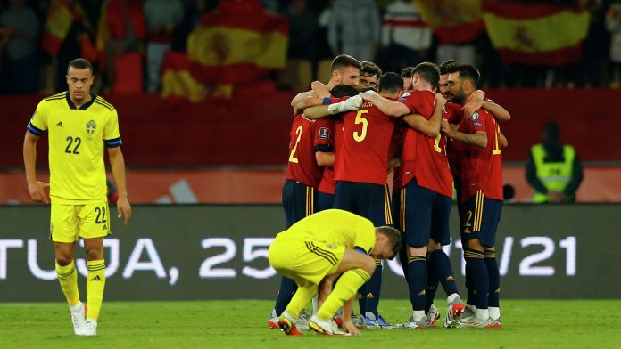 Испания вышла на ЧМ-2022, с трудом обыграв Швецию в решающем матче