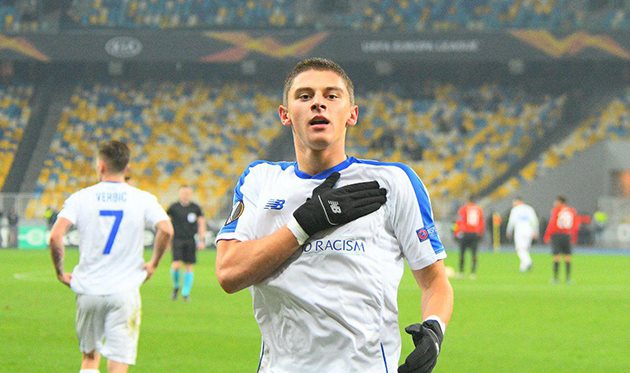 Защитник сборной Украины переходит в «Эвертон»