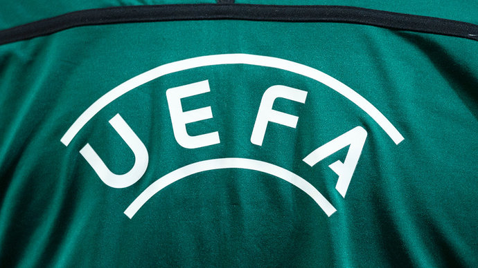 УЕФА запретил российским клубам и сборным участвовать в турнирах сезона 2022/23